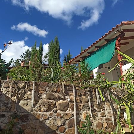 Hotel Fonda Amboro Samaipata Esterno foto