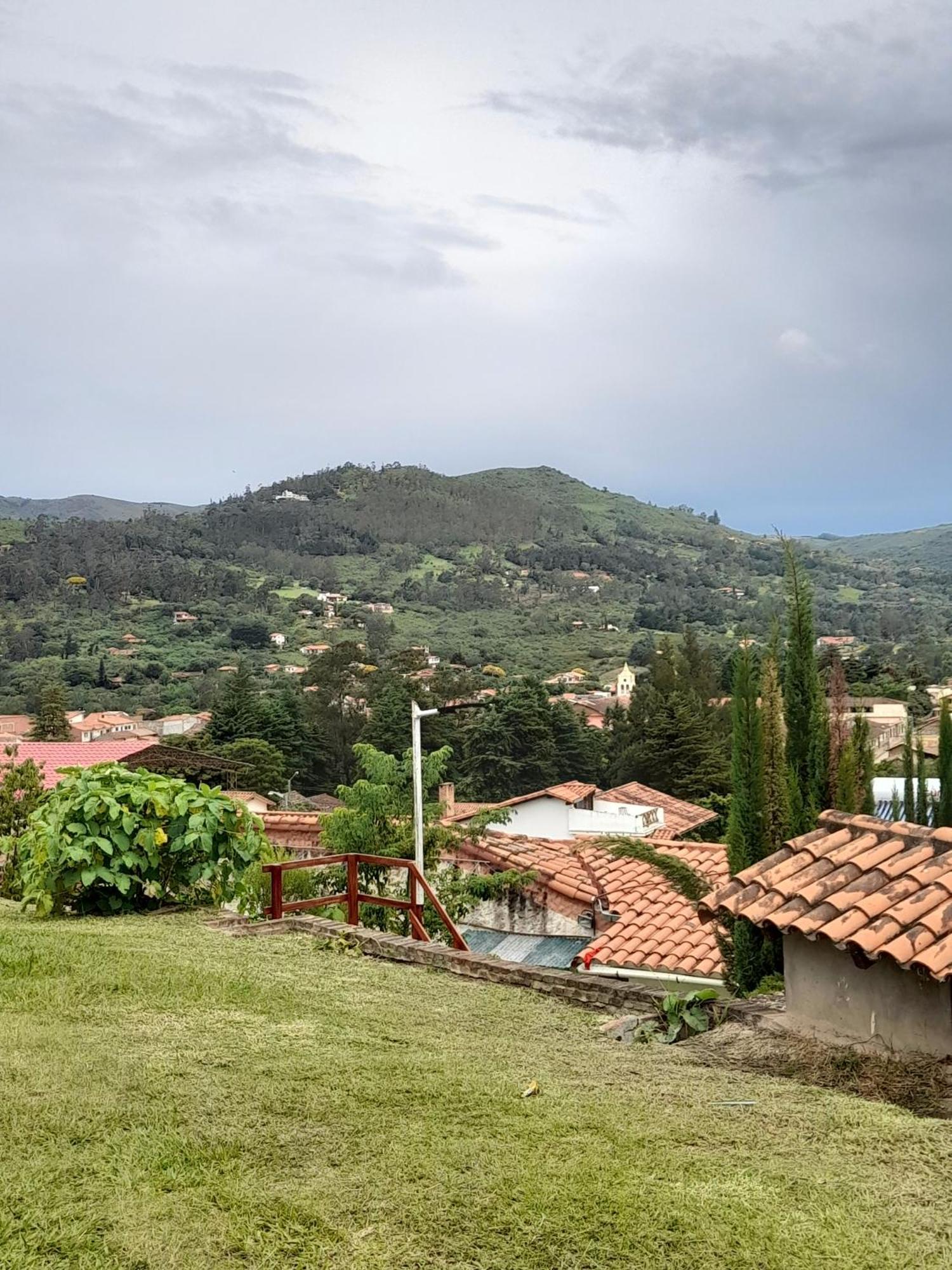 Hotel Fonda Amboro Samaipata Esterno foto