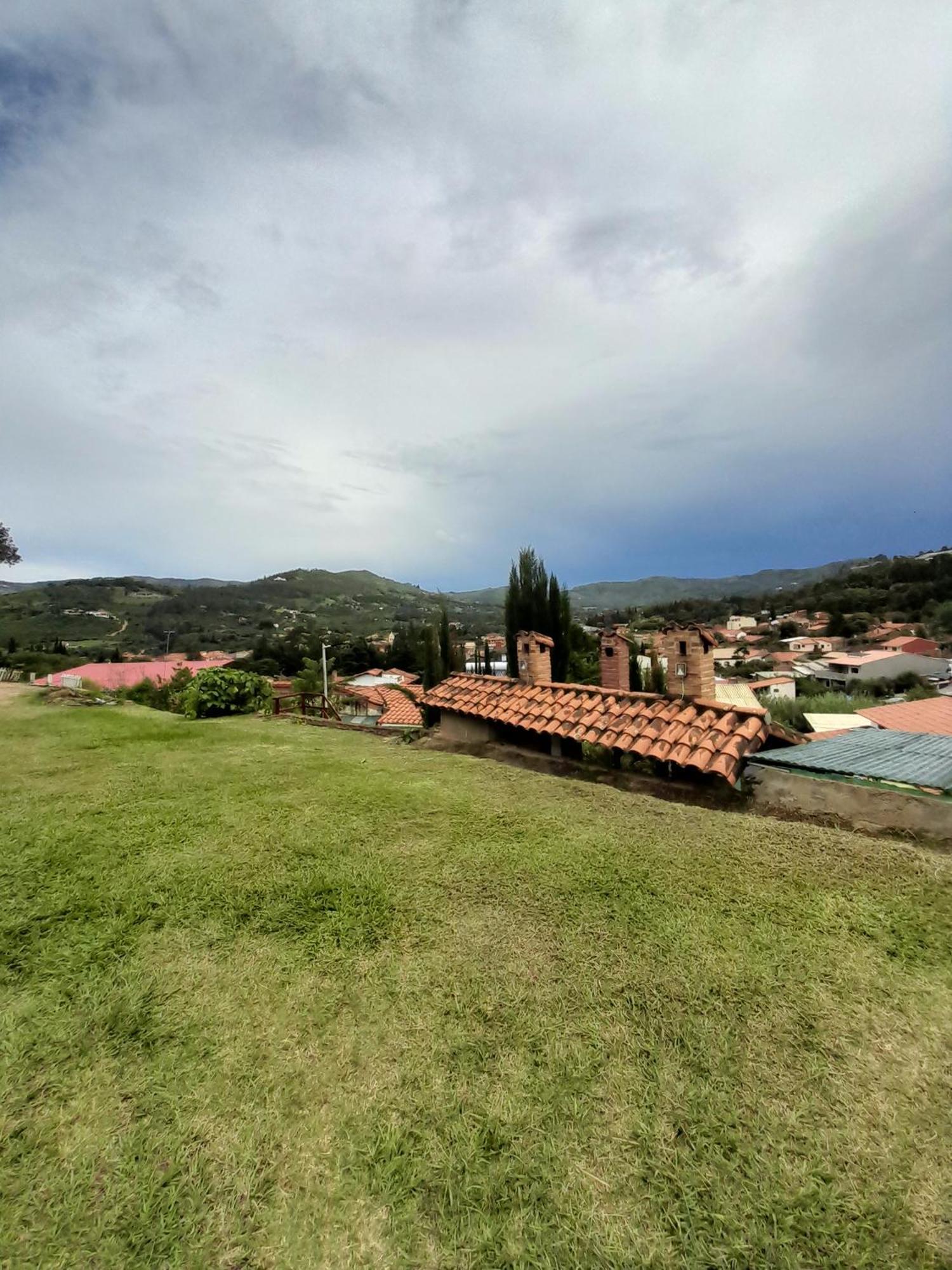 Hotel Fonda Amboro Samaipata Esterno foto