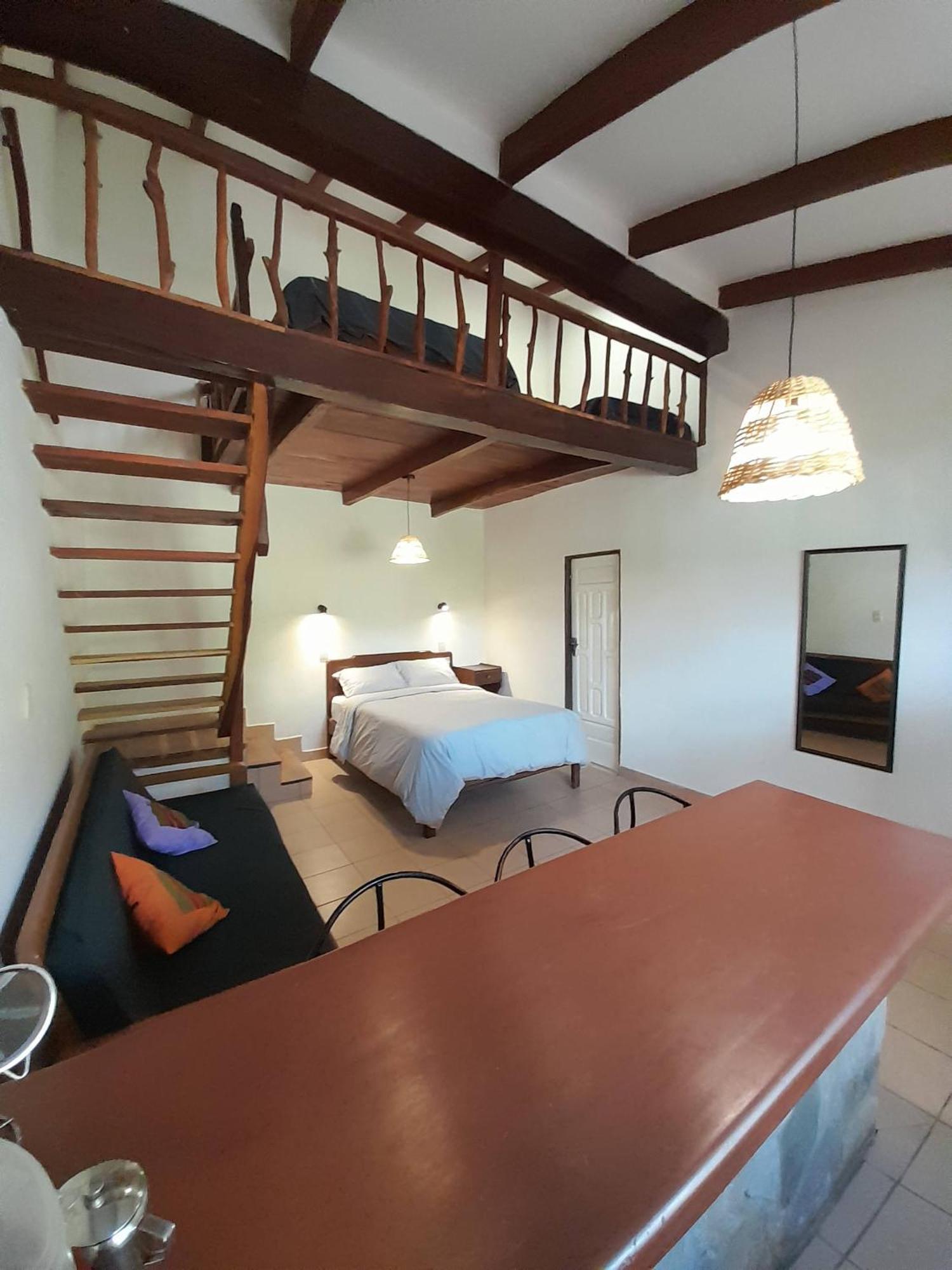 Hotel Fonda Amboro Samaipata Esterno foto